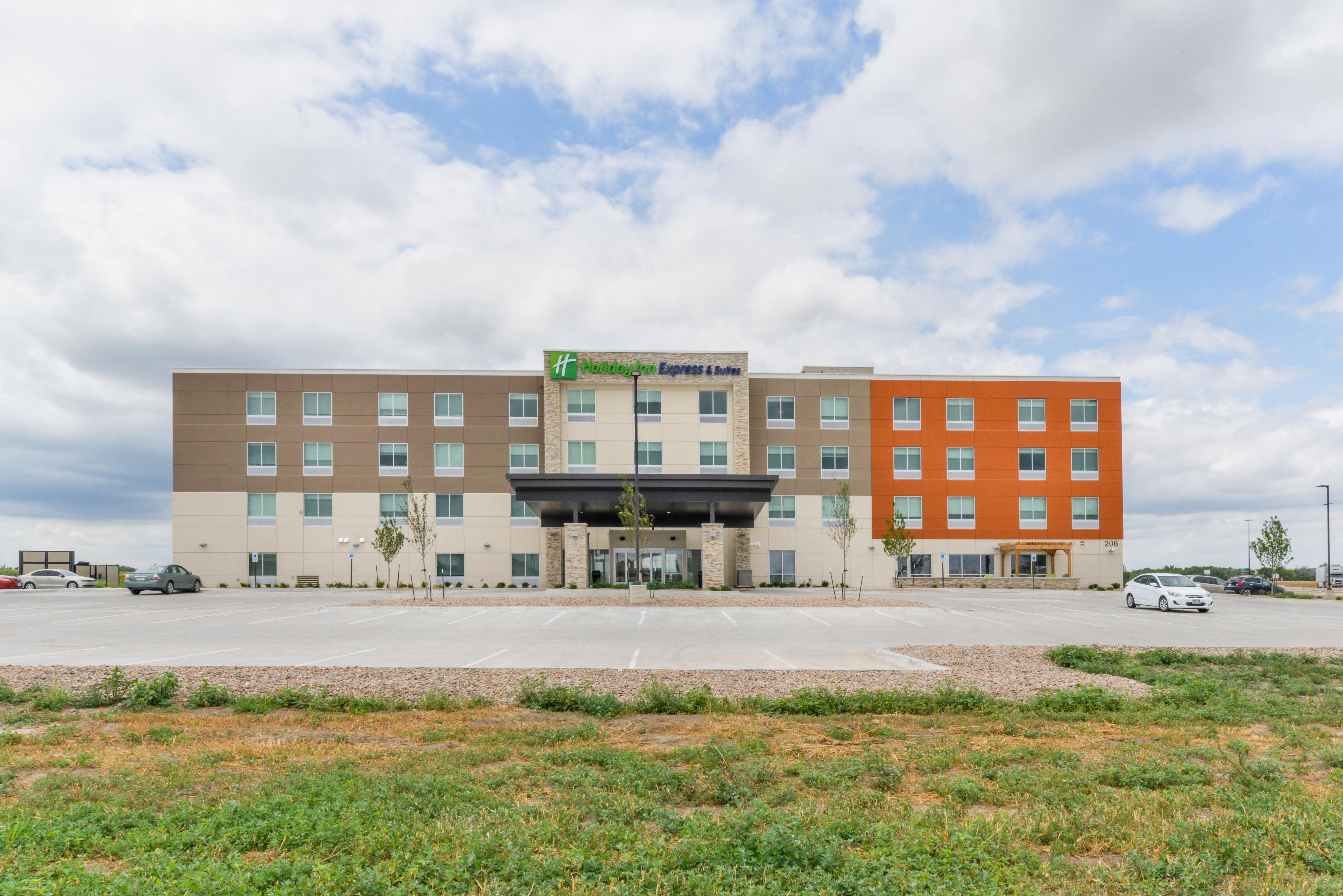 Holiday Inn Express & Suites - Ogallala By Ihg Exterior foto